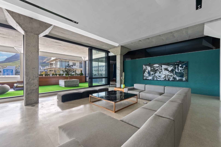 2 Bedroom Property for Sale in Gardens Western Cape